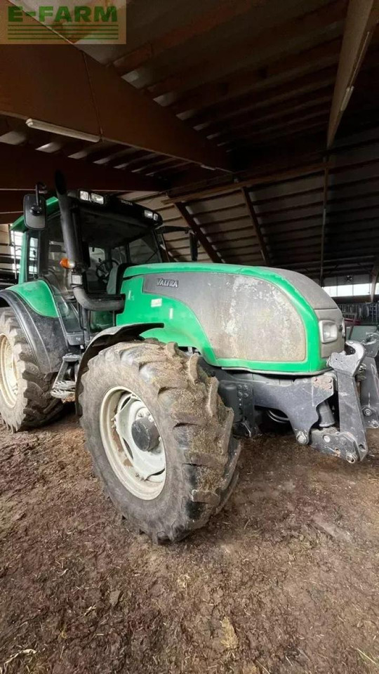 Valtra t120 - Farm tractor: picture 2 Valtra t120 - Farm tractor: picture 2