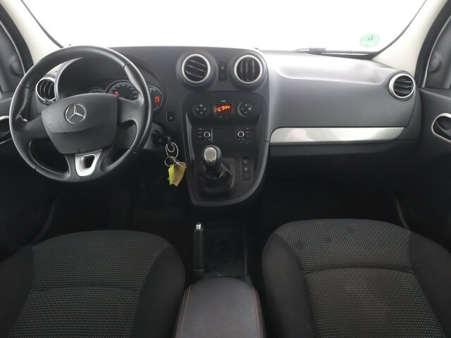 MERCEDES-BENZ Citan 111 Tourer,Klima,Sitzheizung,Tempomat,AHK... - Passenger van: picture 2 MERCEDES-BENZ Citan 111 Tourer,Klima,Sitzheizung,Tempomat,AHK... - Passenger van: picture 2