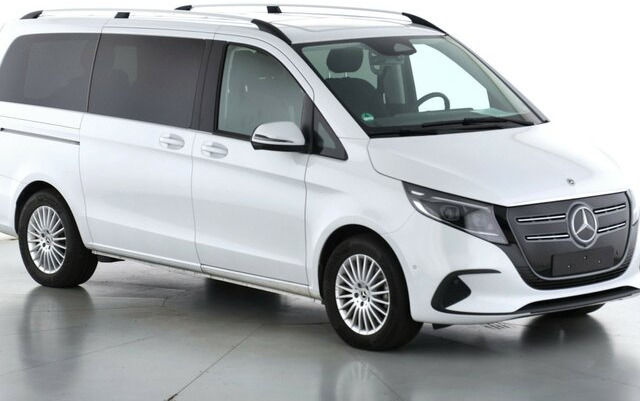 Minibus, Electric bus MERCEDES-BENZ EQV 300 lang,7Sitze,2Schiebetüren,Distronic,LED...: picture 8