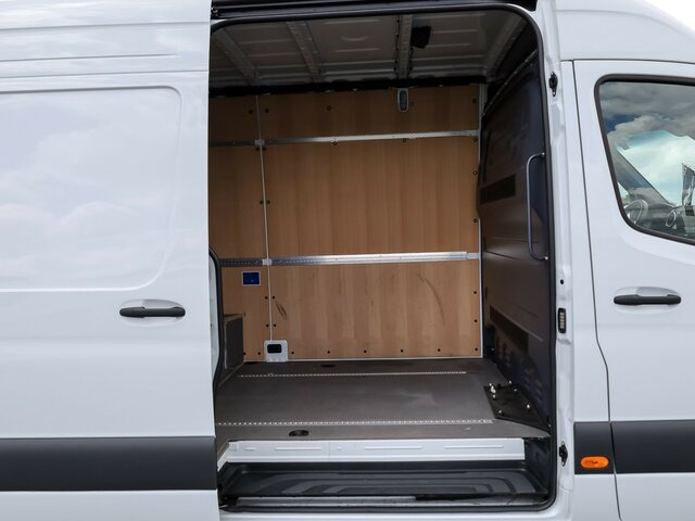 MERCEDES-BENZ Sprinter 317 CDI,3665mm,Automatik,Kamera - Panel van: picture 2 MERCEDES-BENZ Sprinter 317 CDI,3665mm,Automatik,Kamera - Panel van: picture 2