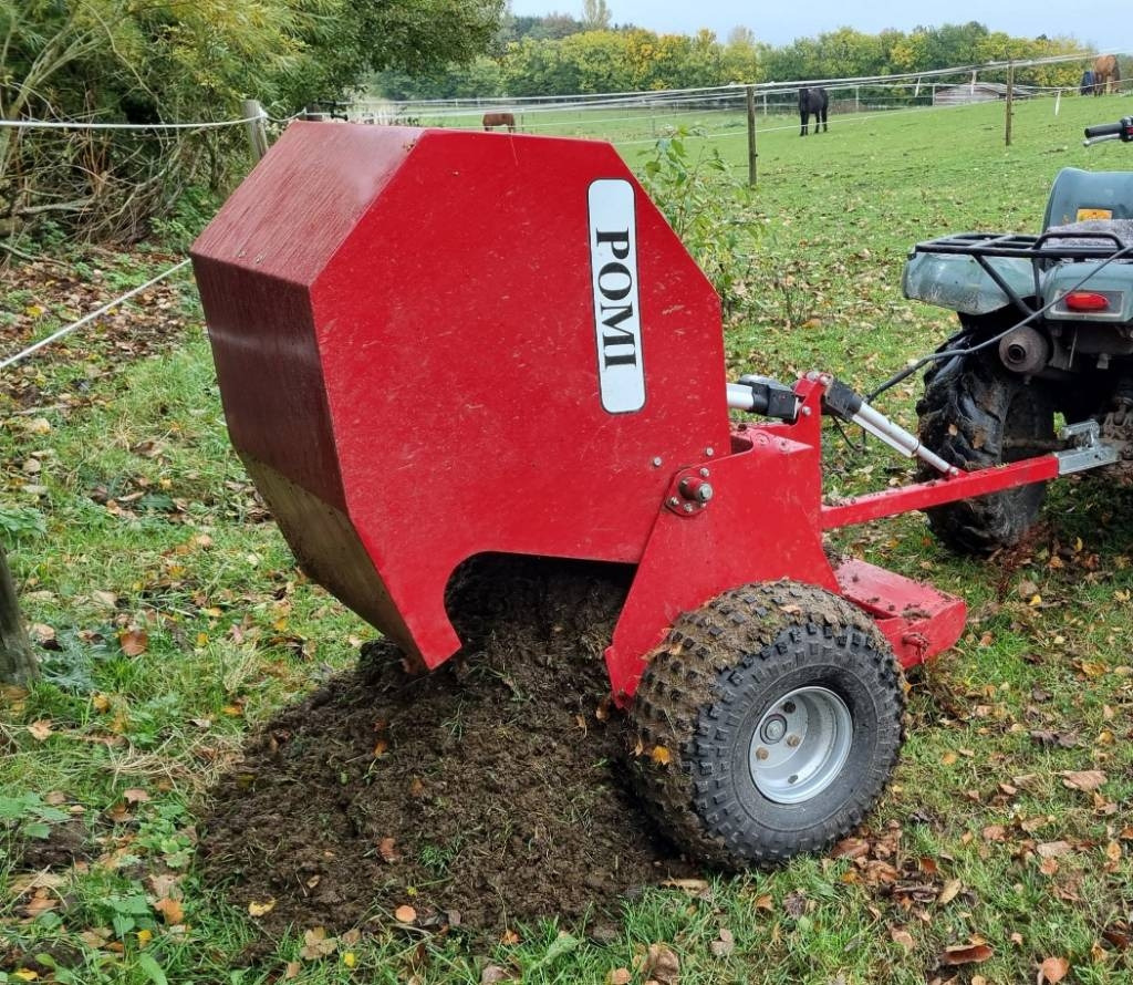 Pomi Hestepæreopsamler - Municipal/ Special vehicle: picture 1 Pomi Hestepæreopsamler - Municipal/ Special vehicle: picture 1