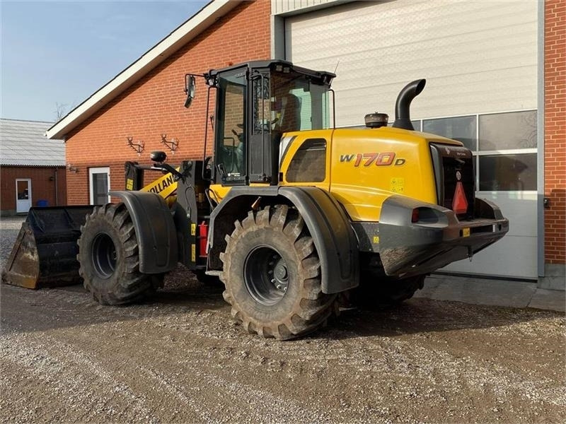 New Holland W170D lang arm - Wheel loader: picture 2 New Holland W170D lang arm - Wheel loader: picture 2