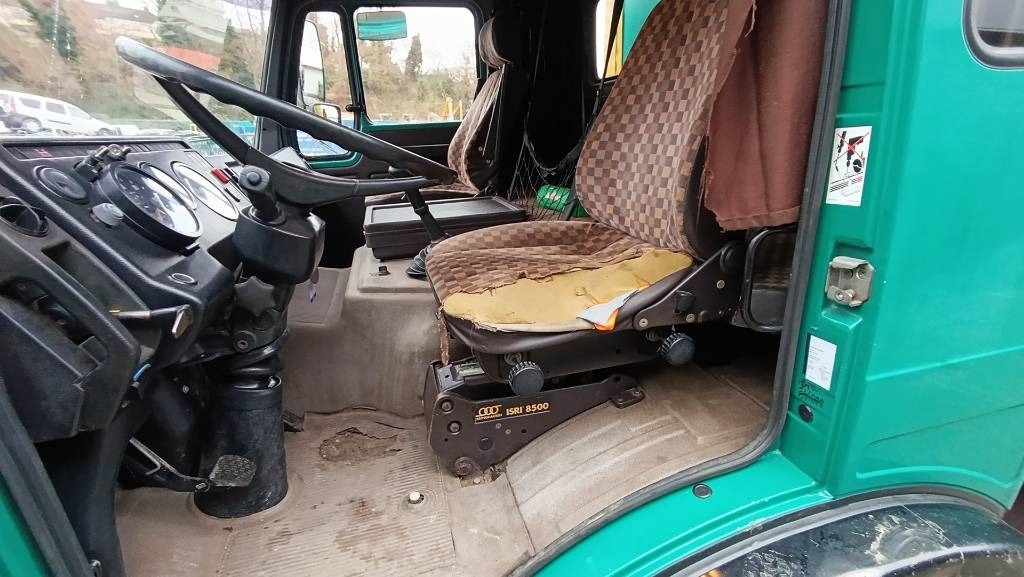 Mercedes-Benz SK 1628, Pritsche, Plane, Alubordwände 3-seitig - Curtainsider truck: picture 4 Mercedes-Benz SK 1628, Pritsche, Plane, Alubordwände 3-seitig - Curtainsider truck: picture 4