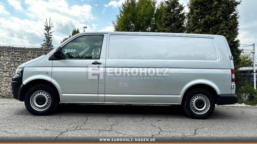 Volkswagen T6 2.0 TDI, Transporter, Kasten, Werkstattschränke - Box van: picture 2 Volkswagen T6 2.0 TDI, Transporter, Kasten, Werkstattschränke - Box van: picture 2