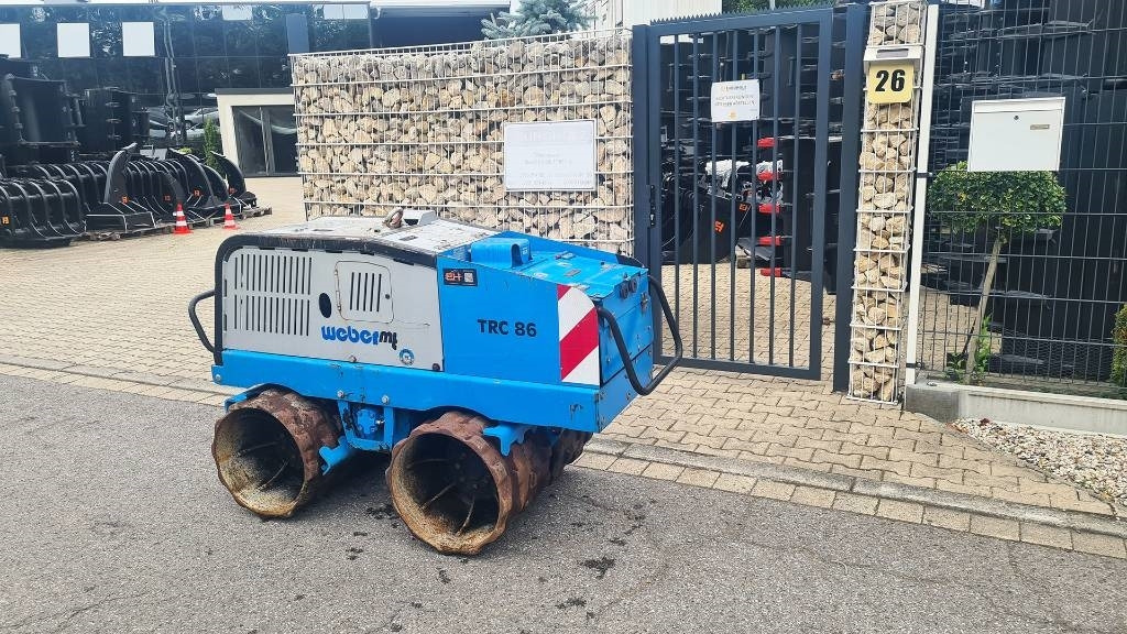 Weber TRC 86, Grabenwalze mit Fernbedienung, nur 101 Bh - Vibratory plate: picture 5 Weber TRC 86, Grabenwalze mit Fernbedienung, nur 101 Bh - Vibratory plate: picture 5