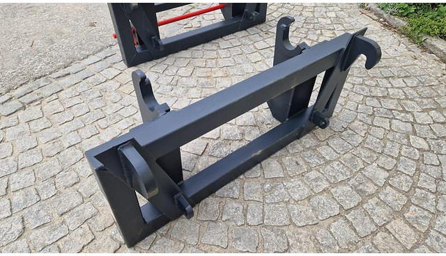 Big Adapter Euro auf Manitou Aufnahme - Attachment: picture 4 Big Adapter Euro auf Manitou Aufnahme - Attachment: picture 4