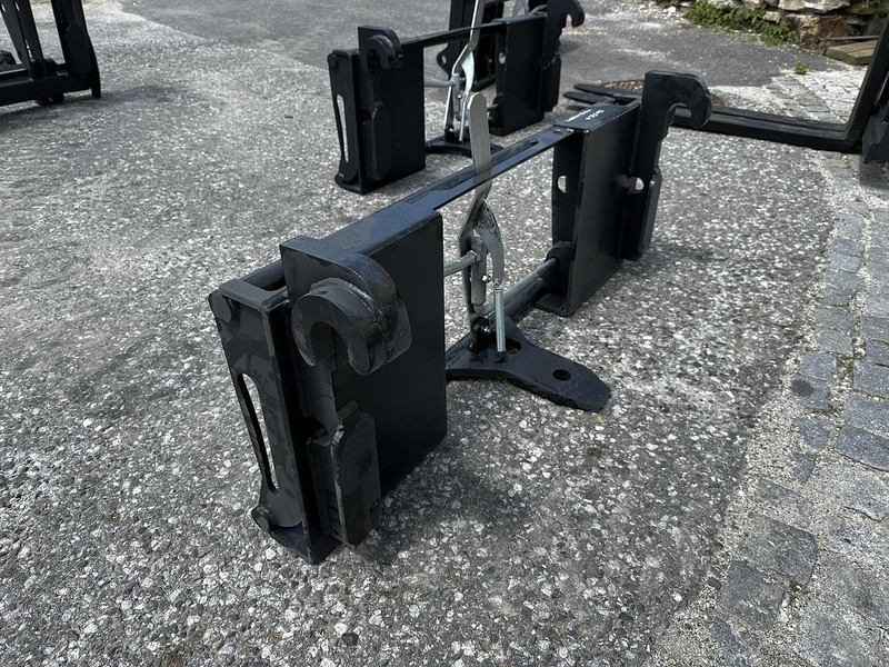 Big Adapter Merlo passend zu Euro Aufnahme - Attachment: picture 2 Big Adapter Merlo passend zu Euro Aufnahme - Attachment: picture 2