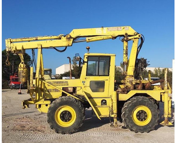 Farm tractor Mercedes-Benz MB Trac-800 Traktor: picture 17