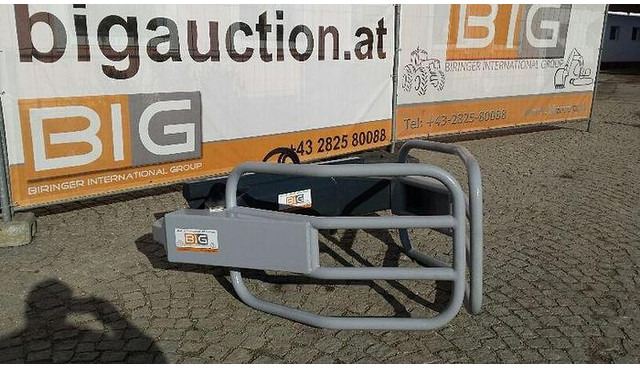 Rundballengreifer 150 cm mit Merlo Aufnahme - Grapple for Agricultural machinery: picture 3 Rundballengreifer 150 cm mit Merlo Aufnahme - Grapple for Agricultural machinery: picture 3