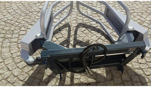 Rundballengreifer 180 cm mit Merlo Aufnahme - Grapple for Agricultural machinery: picture 4 Rundballengreifer 180 cm mit Merlo Aufnahme - Grapple for Agricultural machinery: picture 4