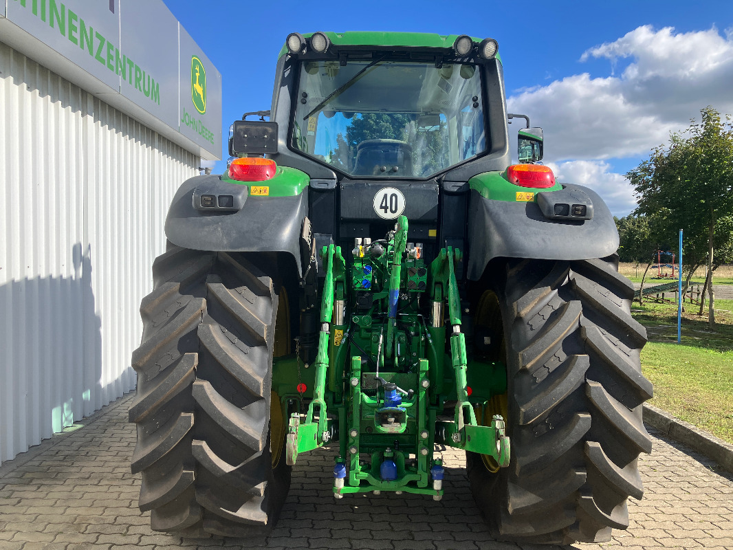 Farm tractor John Deere 6175M: picture 6