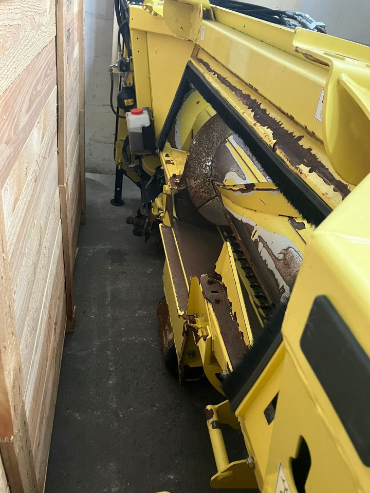 John Deere 8400i mit Kemper 360 und Pick-Up 639 - Harvester: picture 3 John Deere 8400i mit Kemper 360 und Pick-Up 639 - Harvester: picture 3
