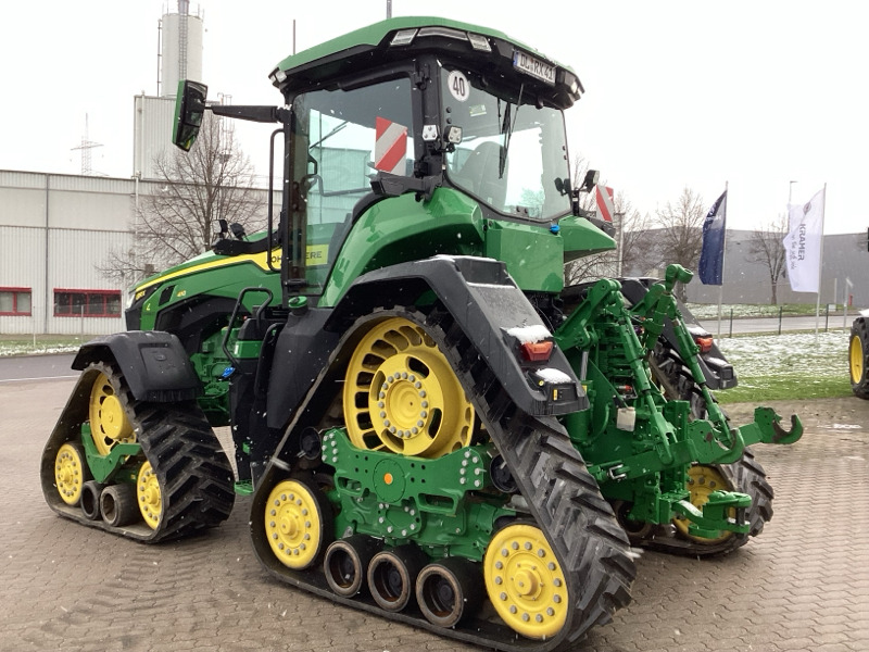 Farm tractor John Deere 8RX 410 inkl. PowerGard Protection Plus bis 08/26: picture 13