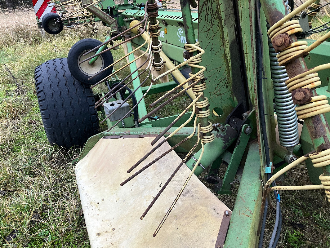 Krone Swadro 1250 - Tedder/ Rake: picture 2 Krone Swadro 1250 - Tedder/ Rake: picture 2