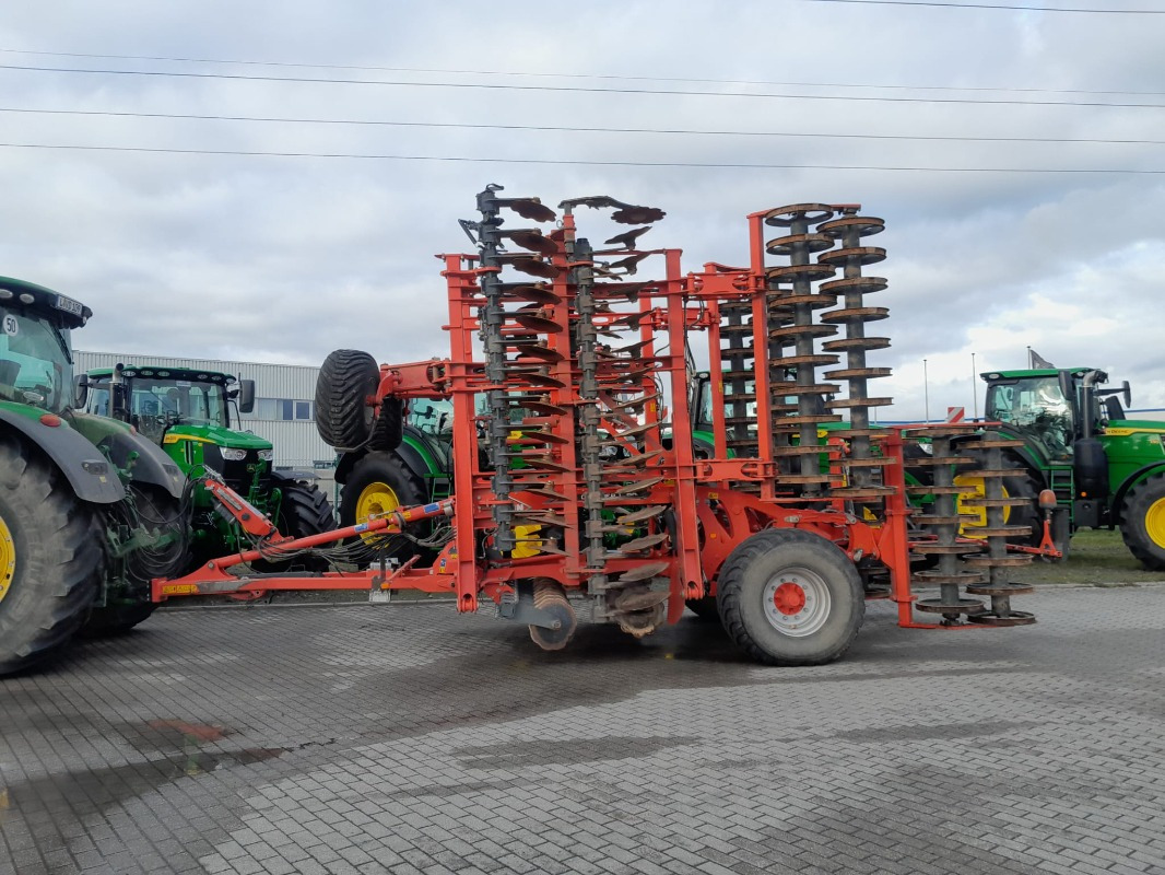 Kuhn Optimer L9000 Kuhn Scheibenegge - Disc harrow: picture 2 Kuhn Optimer L9000 Kuhn Scheibenegge - Disc harrow: picture 2