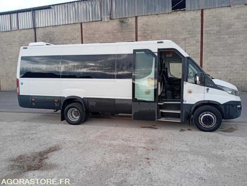 AUTOCAR IVECO 22 PLACES / 1ERE MAIN / BVA /  135467 KM ORIGINE - Coach: picture 3 AUTOCAR IVECO 22 PLACES / 1ERE MAIN / BVA /  135467 KM ORIGINE - Coach: picture 3
