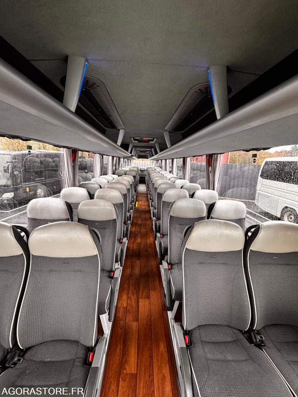 Coach AUTOCAR MAN LIONS COACH R08 / 14M / 63+1+1+WC / 530 084KM: picture 8 Coach AUTOCAR MAN LIONS COACH R08 / 14M / 63+1+1+WC / 530 084KM: picture 8