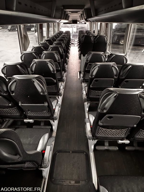 AUTOCAR MAN LIONS COACH R10 / 13M / 55+1+1+WC / 267 144KM - Coach: picture 4 AUTOCAR MAN LIONS COACH R10 / 13M / 55+1+1+WC / 267 144KM - Coach: picture 4