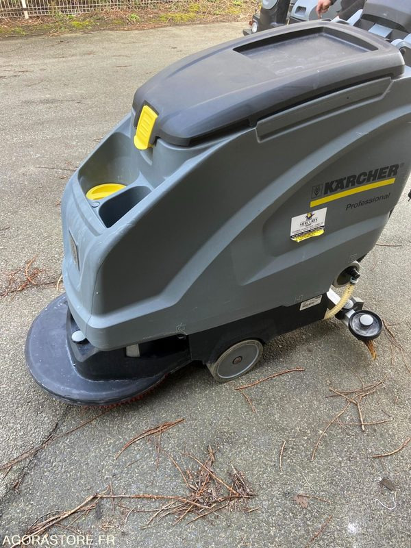 AUTOLAVEUSE AUTOTRACTEE KARCHER - 2019 - Scrubber dryer: picture 3 AUTOLAVEUSE AUTOTRACTEE KARCHER - 2019 - Scrubber dryer: picture 3