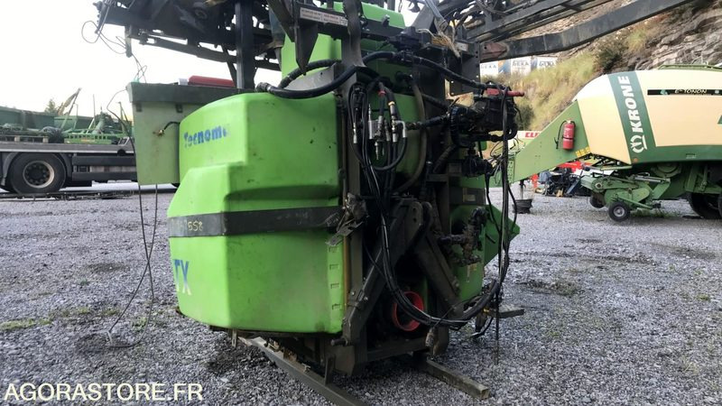 PULVERISATEUR TECNOMA - TX24 24HLE (année 2008) - Agricultural machinery: picture 4 PULVERISATEUR TECNOMA - TX24 24HLE (année 2008) - Agricultural machinery: picture 4
