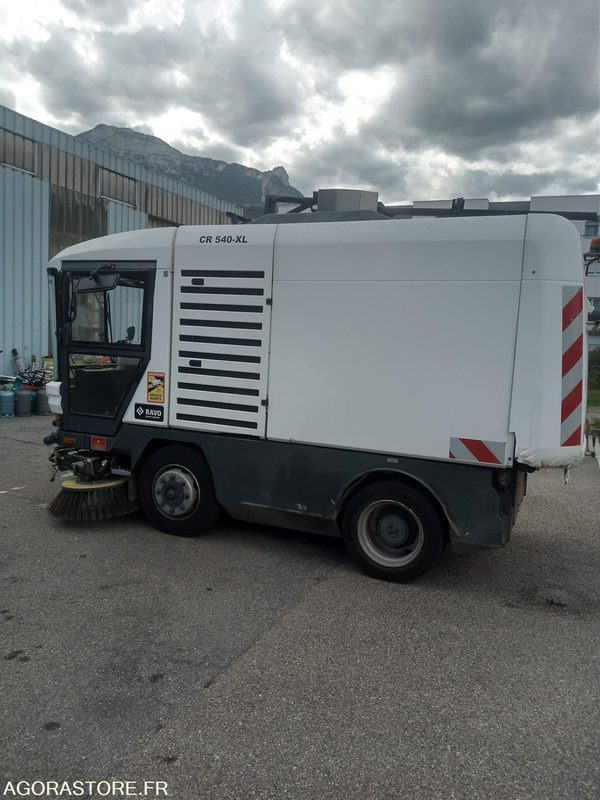 BALAYEUSE RAVO 5 SERIES 540 XL95FCH4CD1020902 - Road sweeper: picture 3 BALAYEUSE RAVO 5 SERIES 540 XL95FCH4CD1020902 - Road sweeper: picture 3