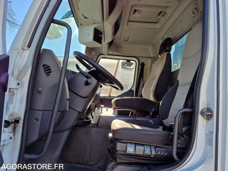 BENNE A ORDURE MENAGERE - Garbage truck: picture 5 BENNE A ORDURE MENAGERE - Garbage truck: picture 5