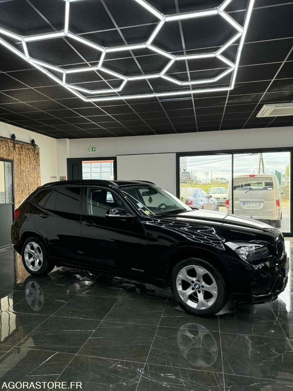 BMW X1- 116D - S-DRIVE - 2015 - 225123 KMS - SUV: picture 3 BMW X1- 116D - S-DRIVE - 2015 - 225123 KMS - SUV: picture 3