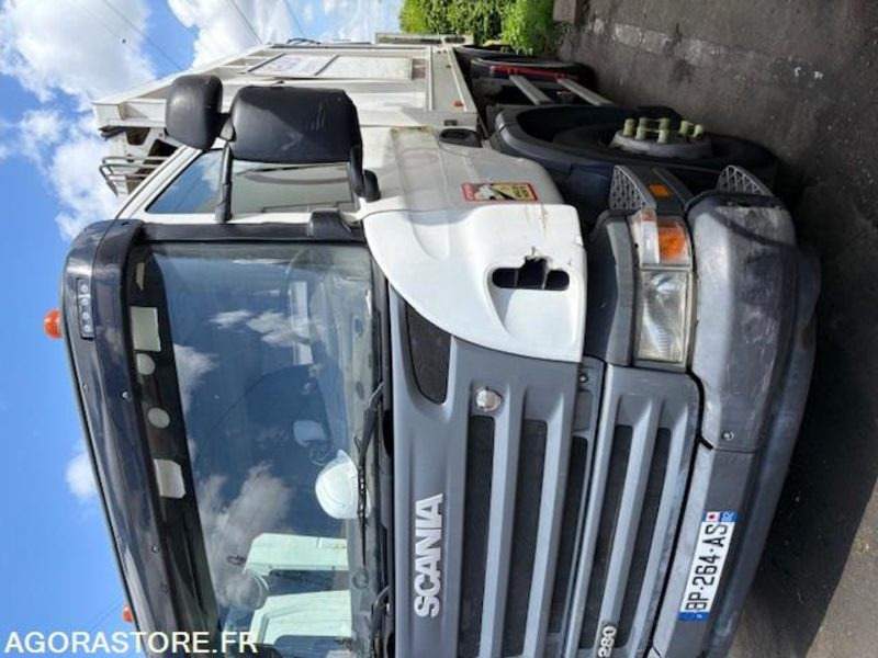 BOM 26T GO SCANIA (1960- VPIDF -66ICAM571X) - 2011 / 162 700 KM - Garbage truck: picture 2 BOM 26T GO SCANIA (1960- VPIDF -66ICAM571X) - 2011 / 162 700 KM - Garbage truck: picture 2