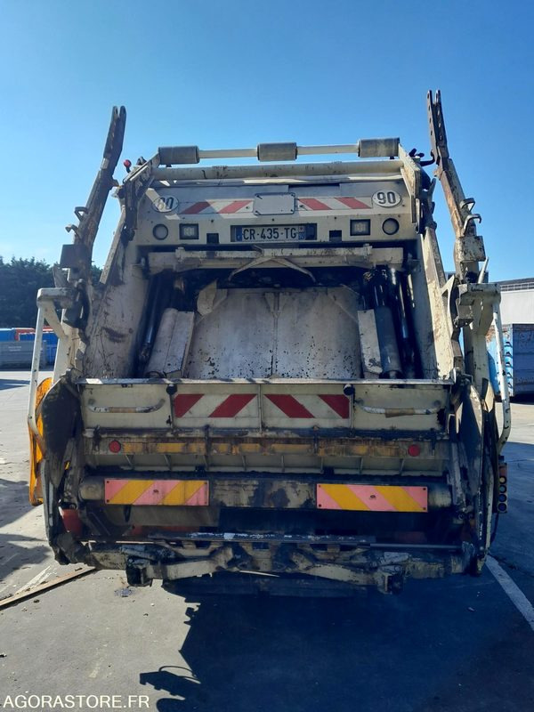 BOM DI 26T SCANIA GO (5614-VPIDF-66ICAM571X) - Garbage truck: picture 5 BOM DI 26T SCANIA GO (5614-VPIDF-66ICAM571X) - Garbage truck: picture 5