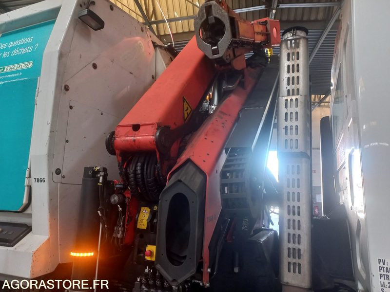 BOM GRUE Renault PREMIUM 26T / benne Geesinknorba grue Palfinger (ref. BT66) - Garbage truck: picture 5 BOM GRUE Renault PREMIUM 26T / benne Geesinknorba grue Palfinger (ref. BT66) - Garbage truck: picture 5