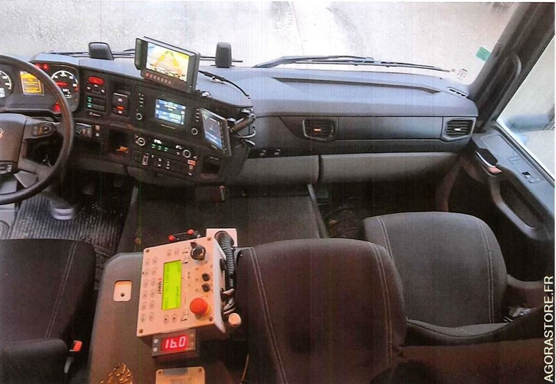 BOM SCANIA L340 71926 kms 2021 GNV - Garbage truck: picture 5 BOM SCANIA L340 71926 kms 2021 GNV - Garbage truck: picture 5