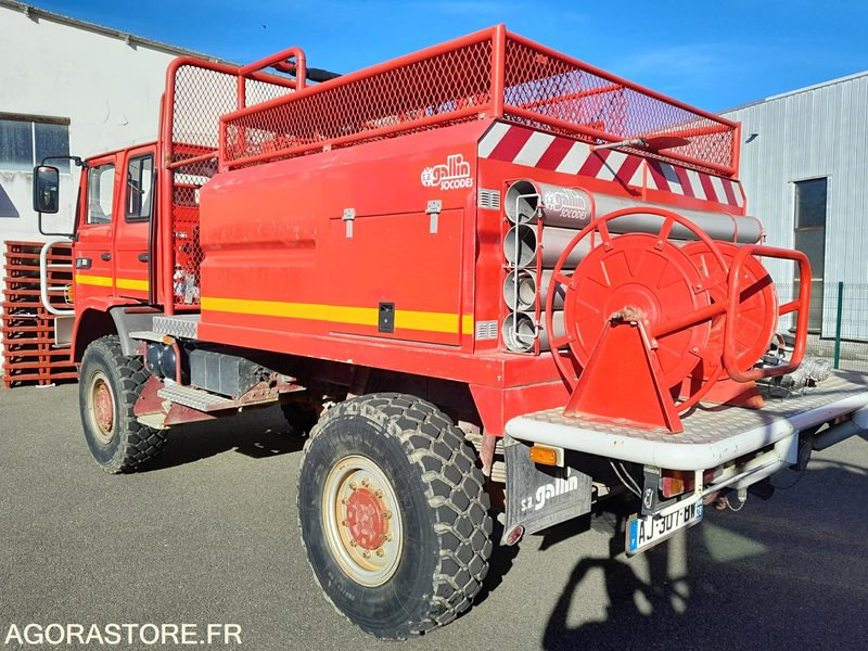 CAMION CITERNE FEU DE FORET - 38543kms - Fire truck: picture 2 CAMION CITERNE FEU DE FORET - 38543kms - Fire truck: picture 2