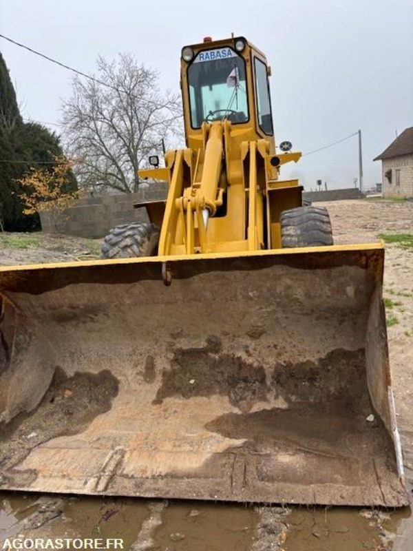 CHARGEUSE FORD A-64 1975 5650 HEURES - Loader: picture 4 CHARGEUSE FORD A-64 1975 5650 HEURES - Loader: picture 4