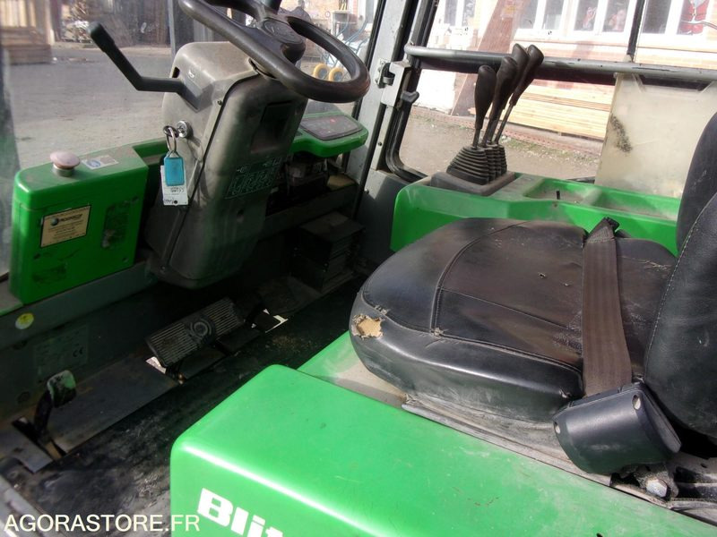 Electric forklift CHARIOT ÉLÉVATEUR 3 TONNES POSITIONNEUR DE FOURCHES  ELECTRIQUE CESAB: picture 8