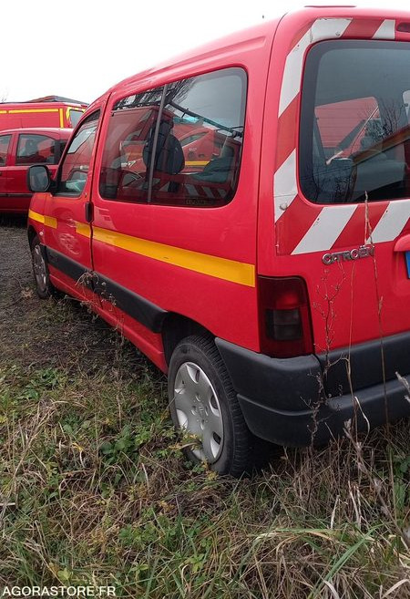CITROËN - BERLINGO - 2004 - 137974KM - 22BET57 - Small van: picture 2 CITROËN - BERLINGO - 2004 - 137974KM - 22BET57 - Small van: picture 2