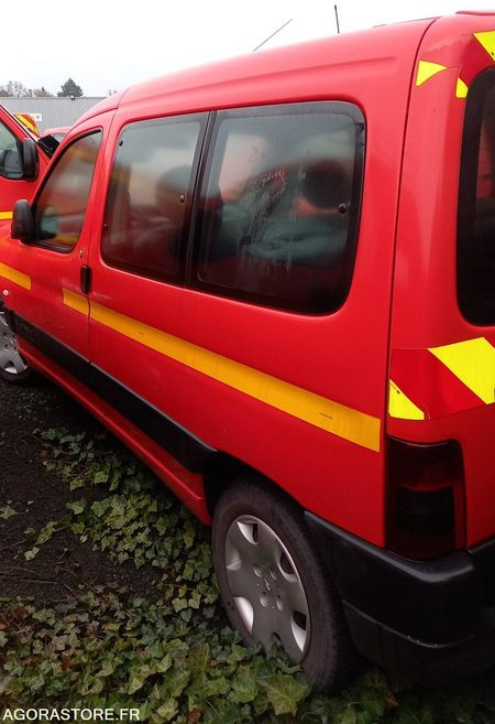 CITROËN - BERLINGO - 2004 - 172695km - 23BET57 - Small van: picture 4 CITROËN - BERLINGO - 2004 - 172695km - 23BET57 - Small van: picture 4