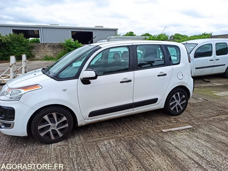 CITROEN C3 PICASSO 5 PLACES 1 .6 HDI 92CH BVMP 263926 KM 2012 - Car: picture 4 CITROEN C3 PICASSO 5 PLACES 1 .6 HDI 92CH BVMP 263926 KM 2012 - Car: picture 4