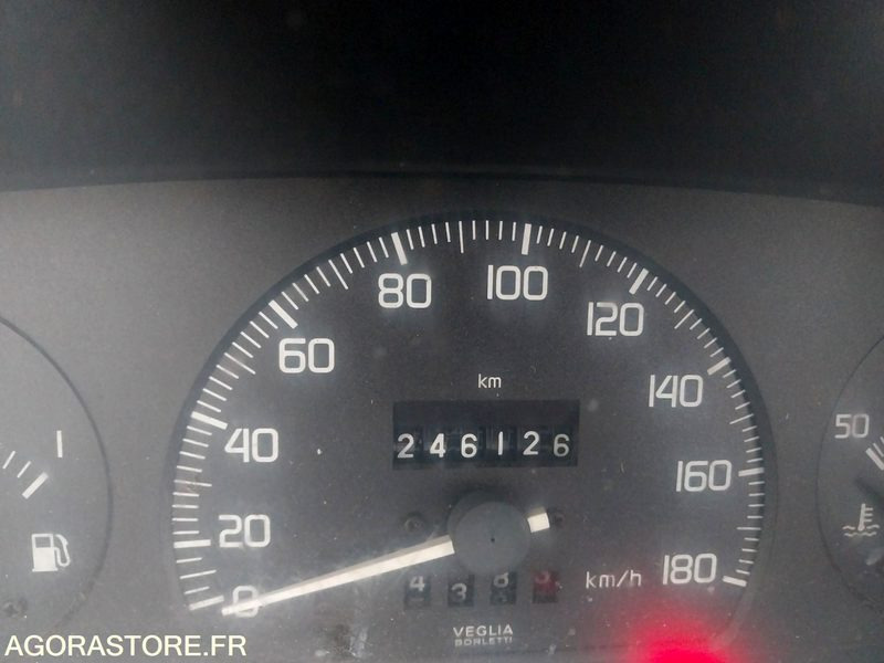 CITROEN JUMPER 9 PLACES - 1995 / 246126 KM - Minibus, Passenger van: picture 4 CITROEN JUMPER 9 PLACES - 1995 / 246126 KM - Minibus, Passenger van: picture 4