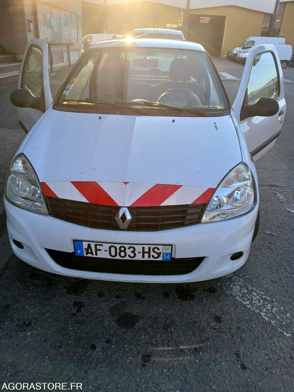 CLIO DCI 2009 203197 KM IL Y A UNE CONTRE VISITE - Small van: picture 1 CLIO DCI 2009 203197 KM IL Y A UNE CONTRE VISITE - Small van: picture 1
