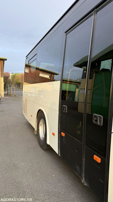 Car IVECO CROSSWAY EURO 6 2015 103 000 km CT OK - School bus: picture 2 Car IVECO CROSSWAY EURO 6 2015 103 000 km CT OK - School bus: picture 2