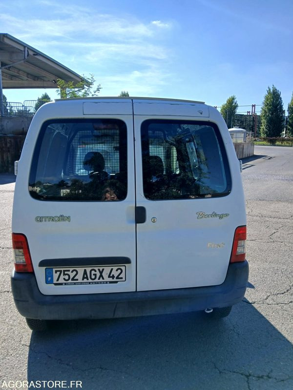 Citroën Berlingo 752-AGX-42 - Small van: picture 3 Citroën Berlingo 752-AGX-42 - Small van: picture 3