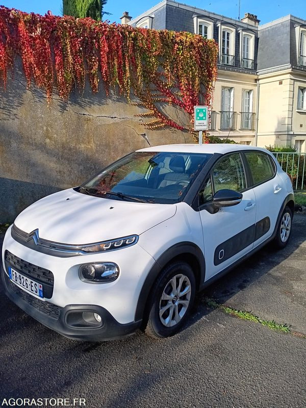 Citroën C3 - 82ch - 49238 kms - 2018 - Car: picture 2 Citroën C3 - 82ch - 49238 kms - 2018 - Car: picture 2