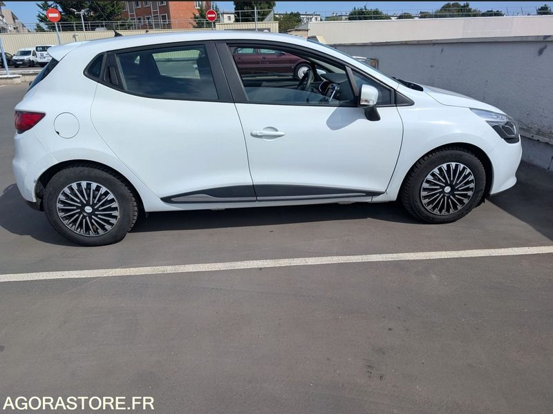 Clio IV 1.2 16V 73 ch – Version Dynamique – 2014 – Très bien équipée - Car: picture 1 Clio IV 1.2 16V 73 ch – Version Dynamique – 2014 – Très bien équipée - Car: picture 1