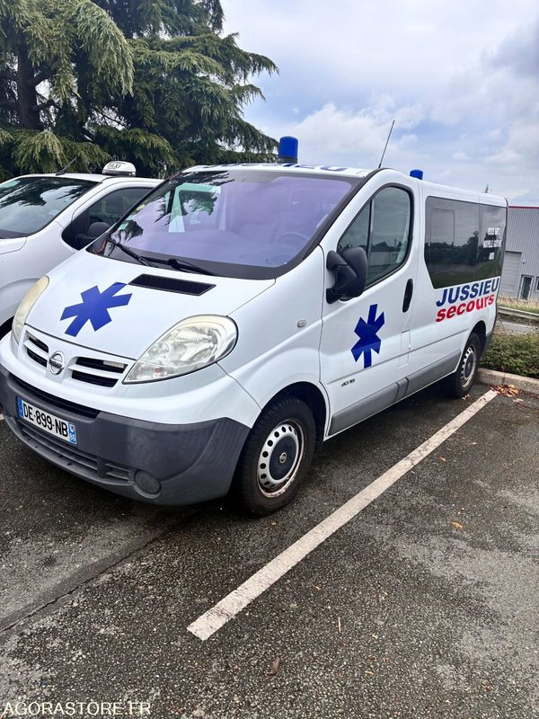 DE-899-NB - Roulant - NISSAN PRIMASTAR - VASP - CG KS - 179 000 Kms - Ambulance: picture 1 DE-899-NB - Roulant - NISSAN PRIMASTAR - VASP - CG KS - 179 000 Kms - Ambulance: picture 1