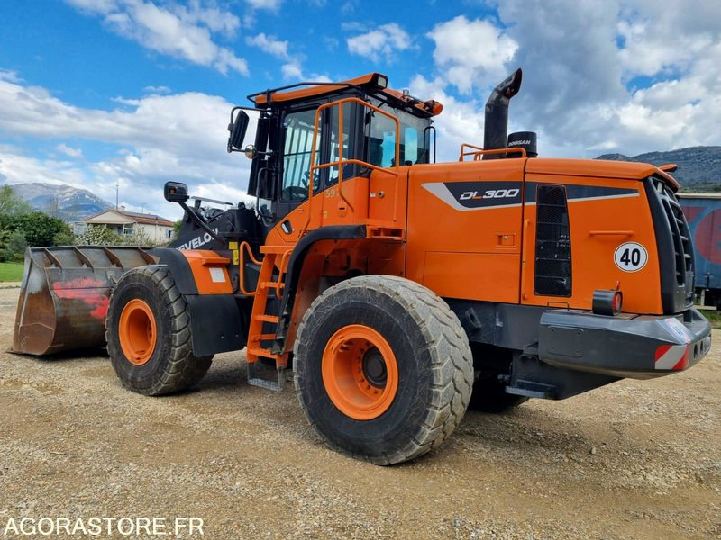 DOOSAN DL300 - 2020 - 5290 heures - BON ETAT - Loader: picture 1 DOOSAN DL300 - 2020 - 5290 heures - BON ETAT - Loader: picture 1