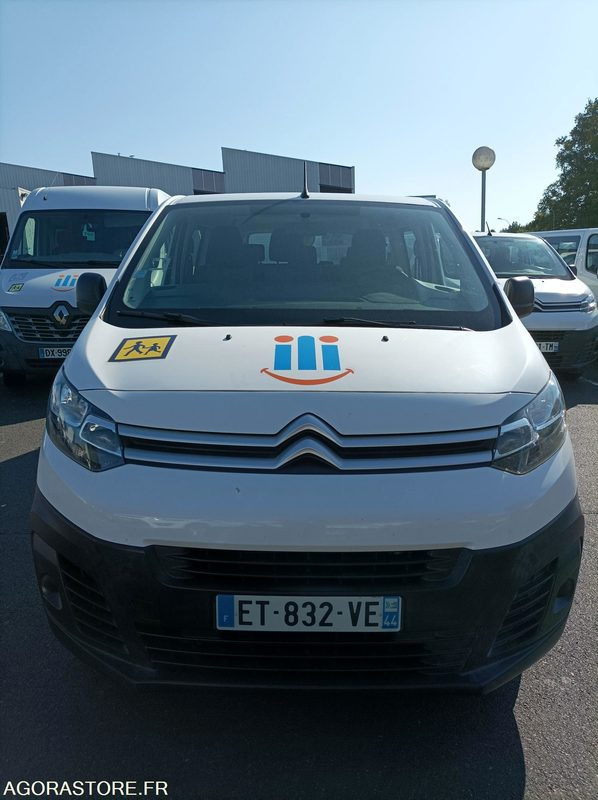 ET-832-VE - Roulant - VP - CITROEN JUMPY SPACE TOURER - 9 PLACES - 237 345 Kms - Minibus, Passenger van: picture 3 ET-832-VE - Roulant - VP - CITROEN JUMPY SPACE TOURER - 9 PLACES - 237 345 Kms - Minibus, Passenger van: picture 3