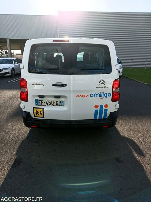 FF-450-GP - Roulant - CITROEN JUMPY SPACE TOURER - VP - 215 697 Kms - Minibus, Passenger van: picture 4 FF-450-GP - Roulant - CITROEN JUMPY SPACE TOURER - VP - 215 697 Kms - Minibus, Passenger van: picture 4