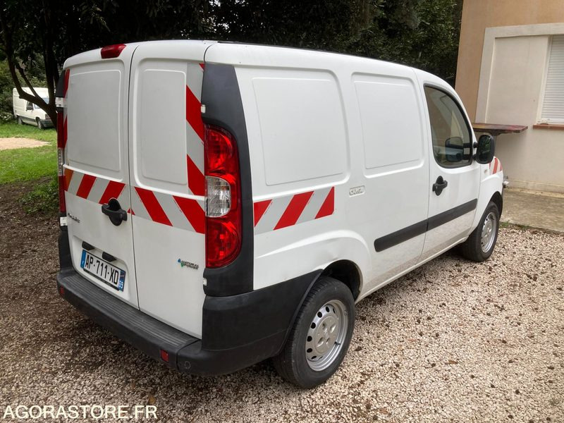 FIAT DOBLO CARGO - 2010 - 65 000 KM - Small van: picture 3 FIAT DOBLO CARGO - 2010 - 65 000 KM - Small van: picture 3