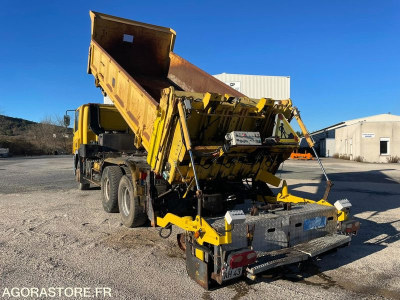 FINISSEUR D’INTERVENTION RAPIDE - DAF - FIR 3000 - 2003 / 335000 KM - Asphalt paver: picture 1 FINISSEUR D’INTERVENTION RAPIDE - DAF - FIR 3000 - 2003 / 335000 KM - Asphalt paver: picture 1