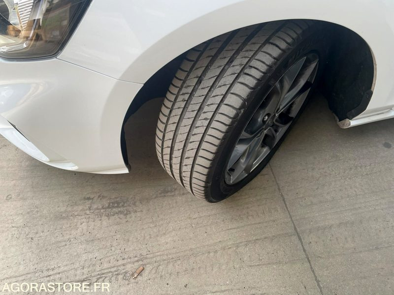 FORD FOCUS finition ST Line 122800 Kms 2021 - Station wagon: picture 5 FORD FOCUS finition ST Line 122800 Kms 2021 - Station wagon: picture 5